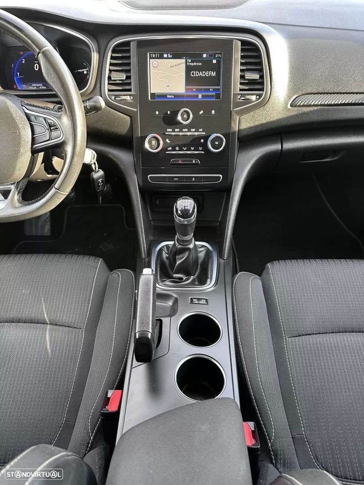 Renault Mégane 1.5 Blue dCi Intens - 37