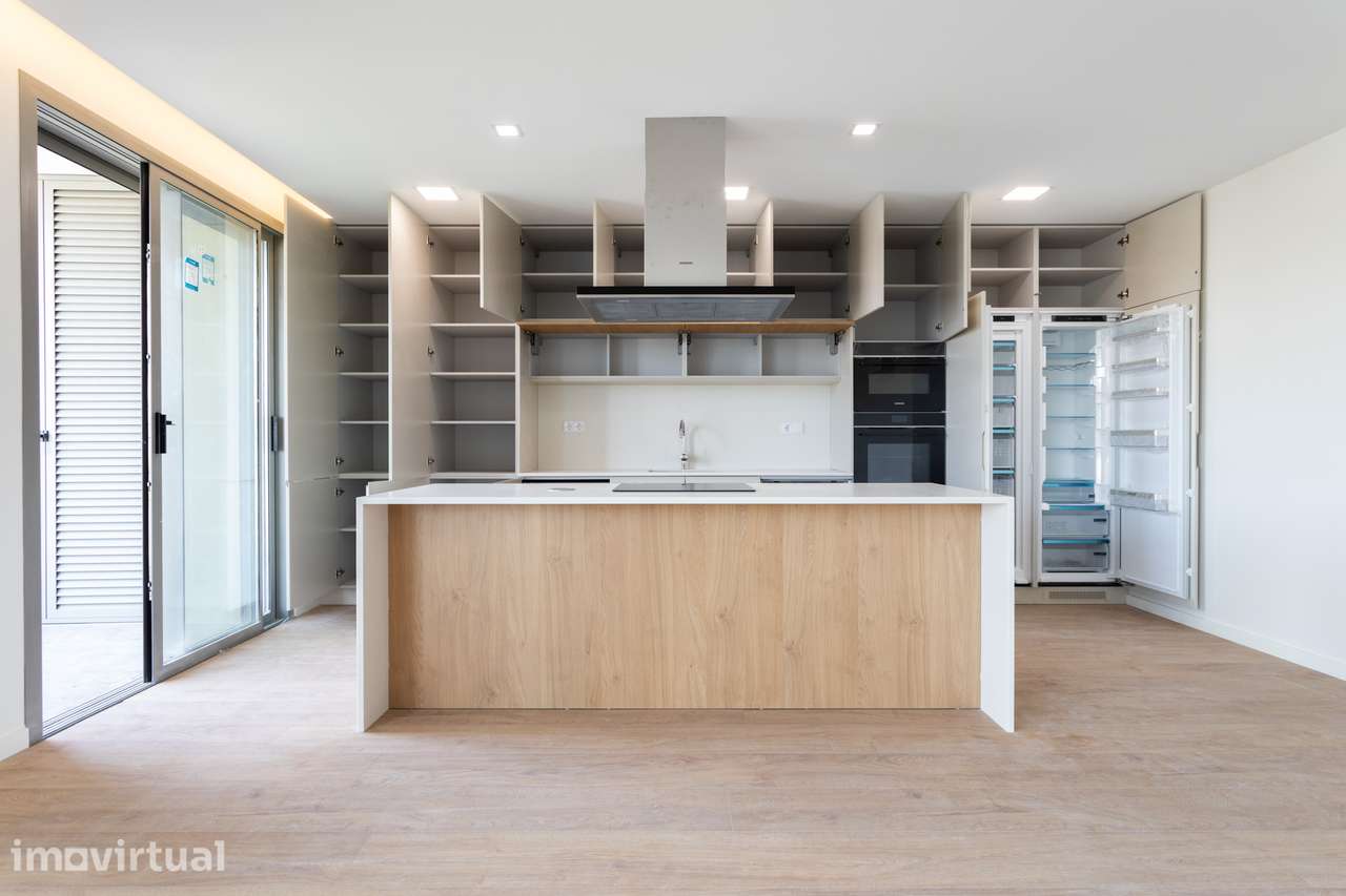 Apartamento T3 Novo a Estrear | 3 Suites | Vista Rio | Garagem Box | C - Grande imagem: 4/44