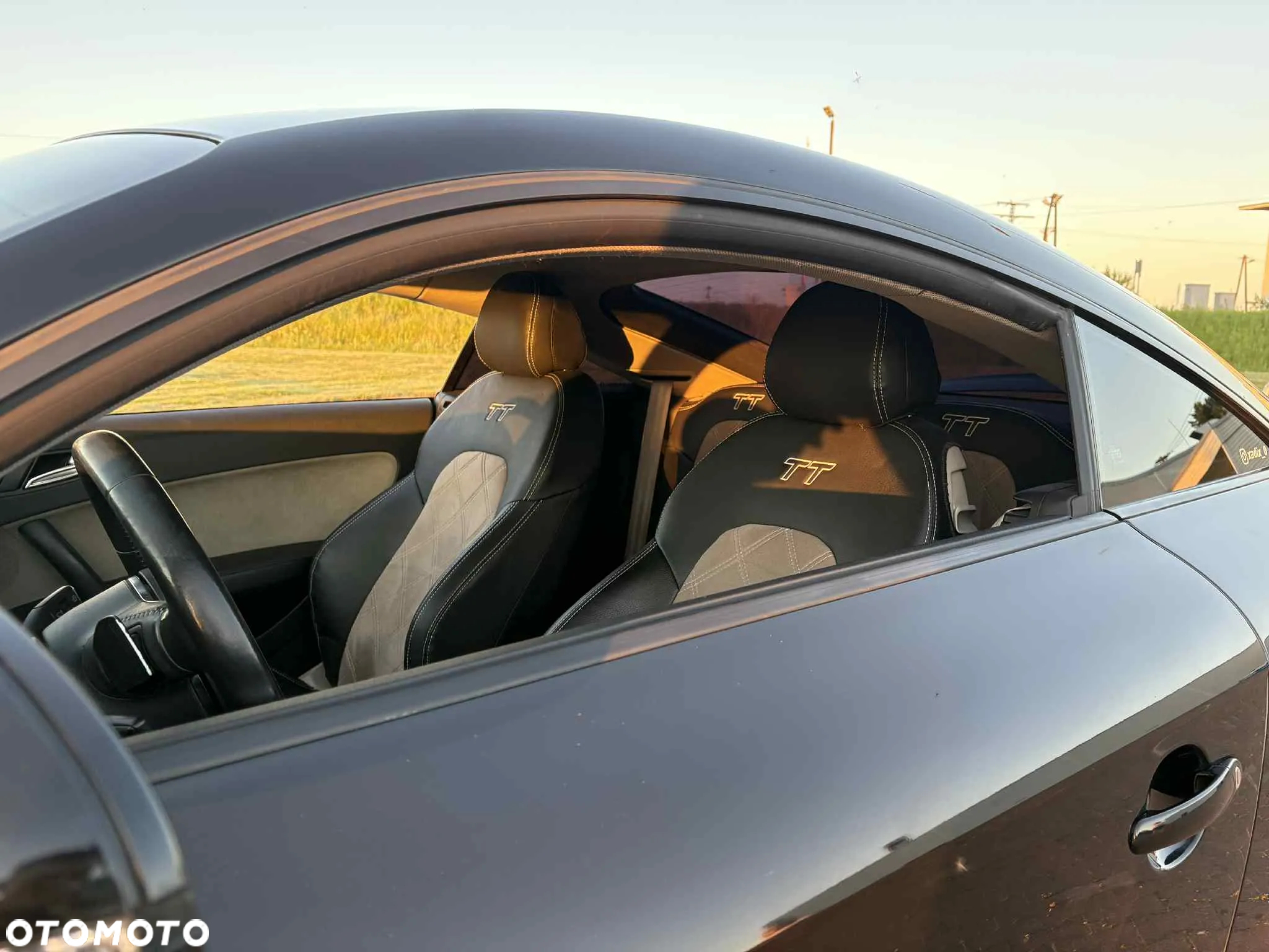 Audi TT Coupé - 8