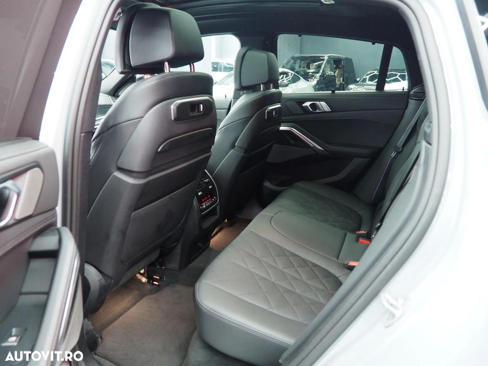 BMW X6 xDrive40d AT MHEV - 26