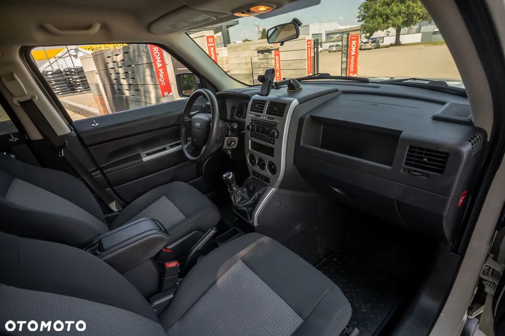 Jeep Patriot - 28