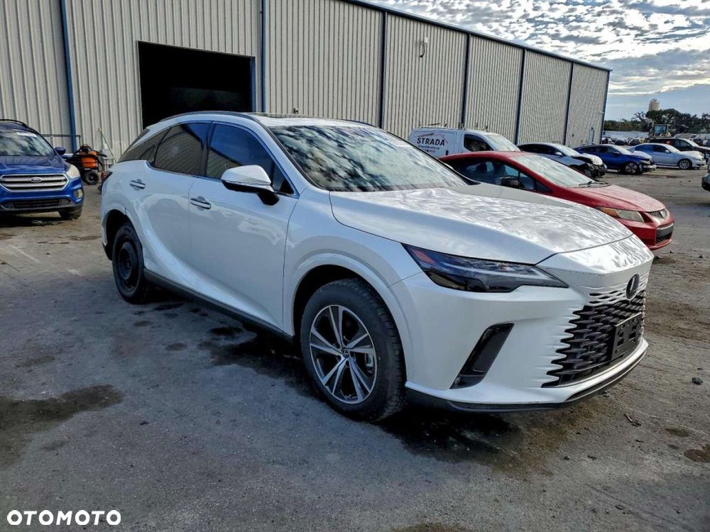 Lexus RX - 5