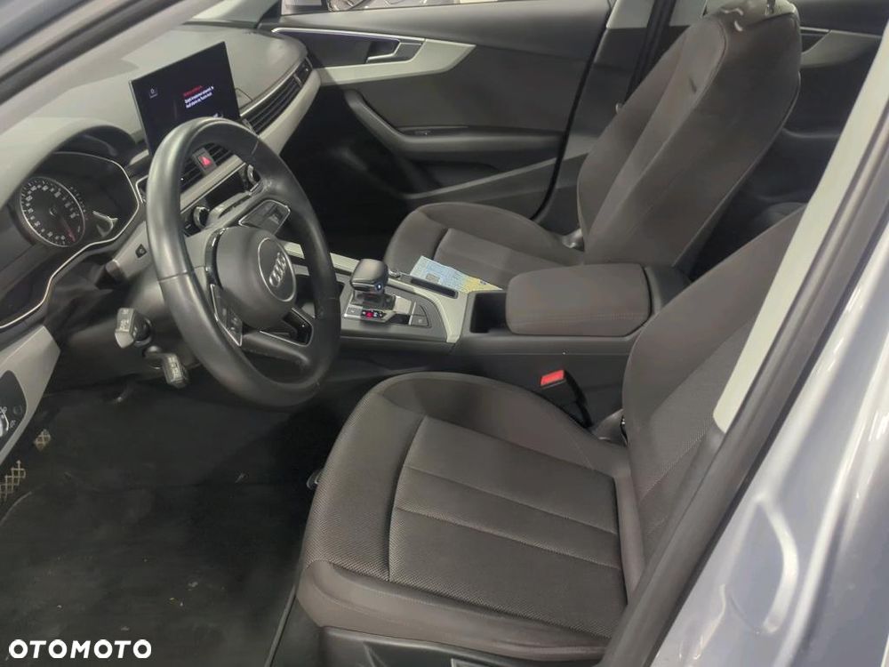 Audi A4 Limousine 35 TFSI mHEV Advanced S tronic - 8
