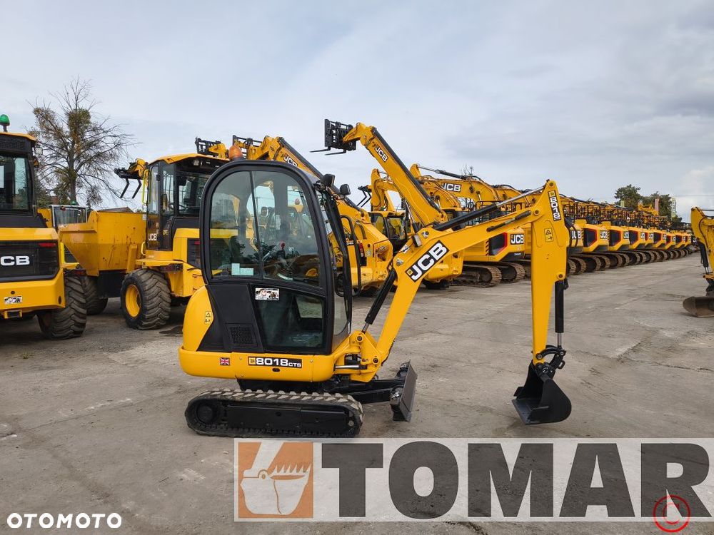 JCB 8018