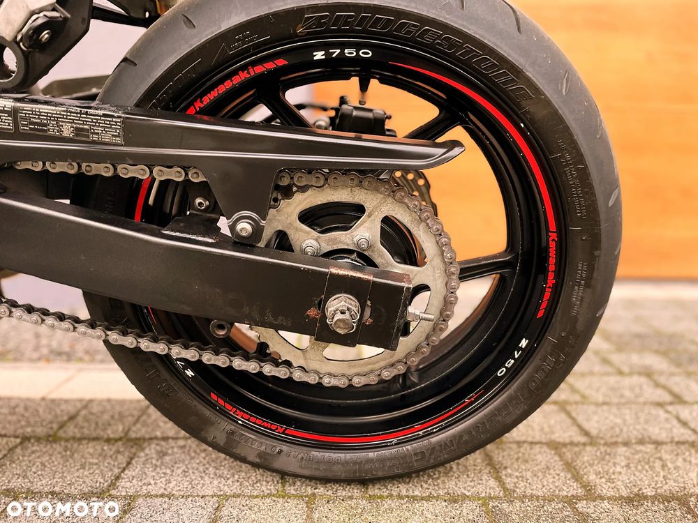 Kawasaki Z - 11