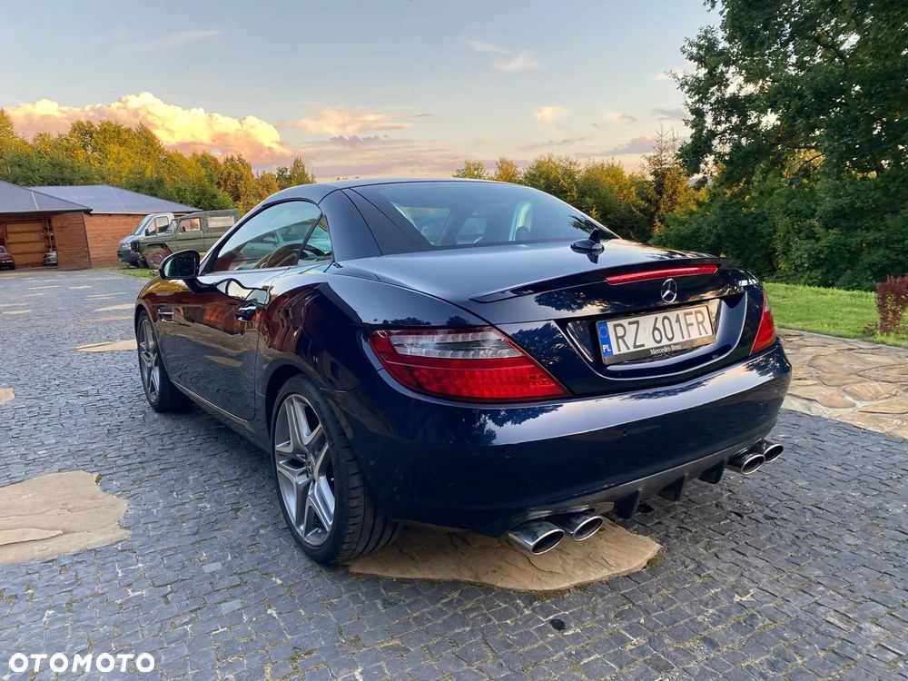 Mercedes-Benz SLK 350 (BlueEFFICIENCY) 7G-TRONIC - 7