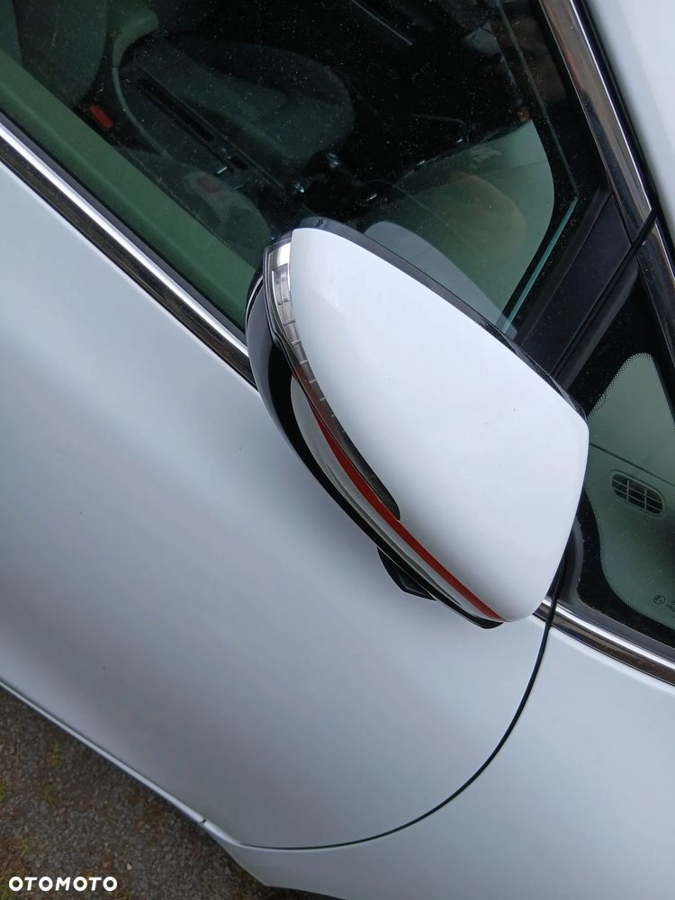 Kia Ceed 1.6 GDI Platinum Edition - 4