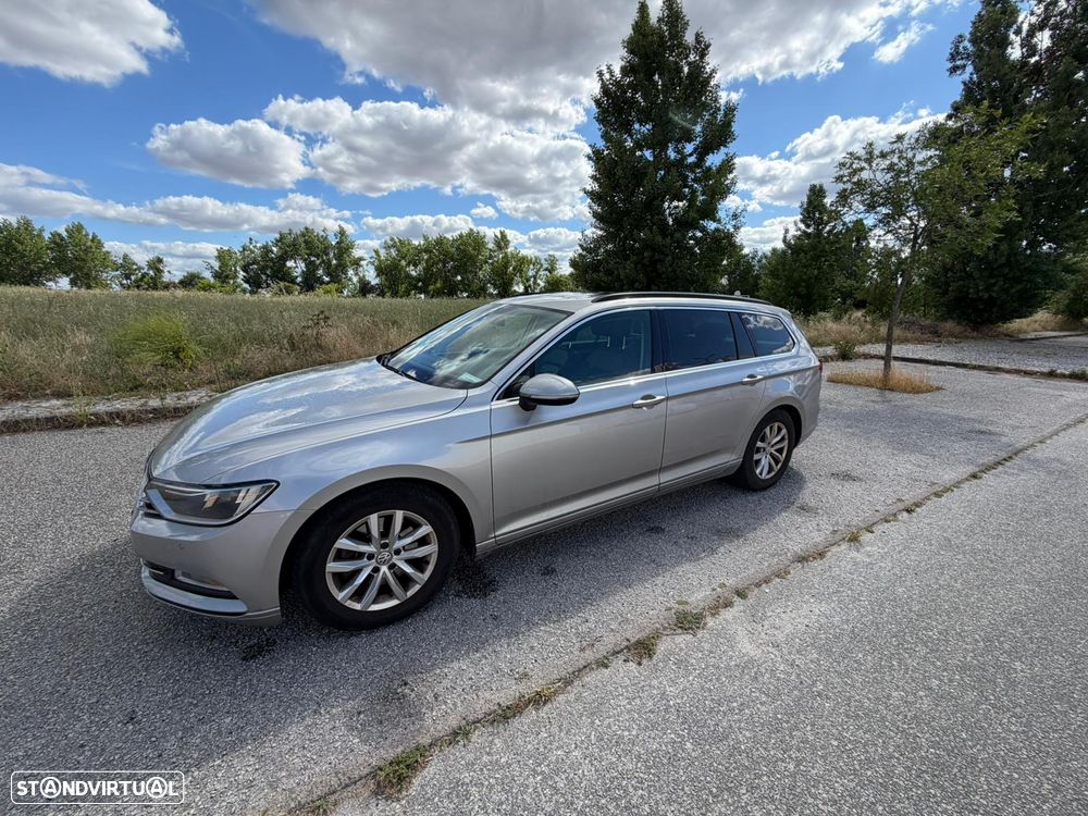 VW Passat Variant 2.0 TDI Confortline DSG - 2