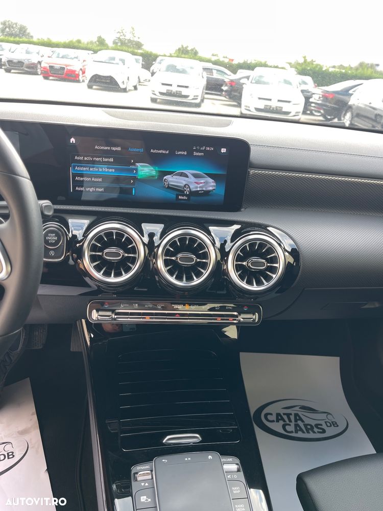 Mercedes-Benz CLA 200 d 8G-DCT - 35