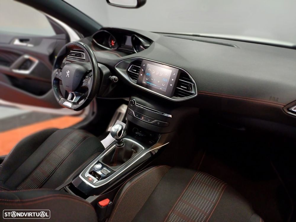 Peugeot 308 SW 1.2 PureTech GT Line - 21