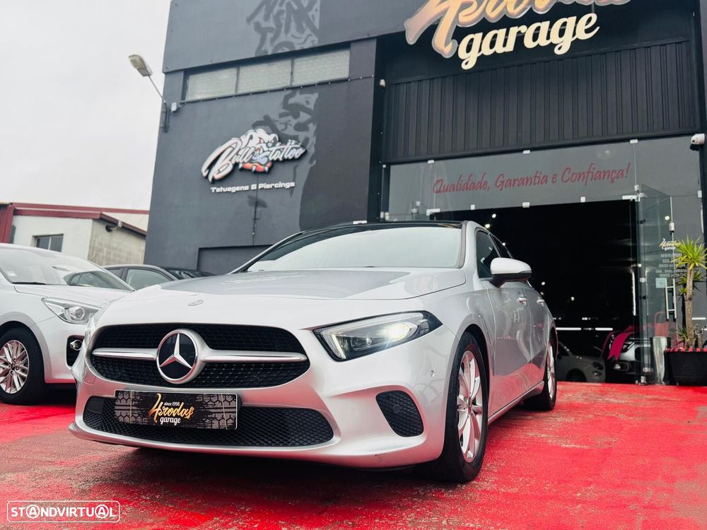 Mercedes-Benz A 180 d Style Plus - 2