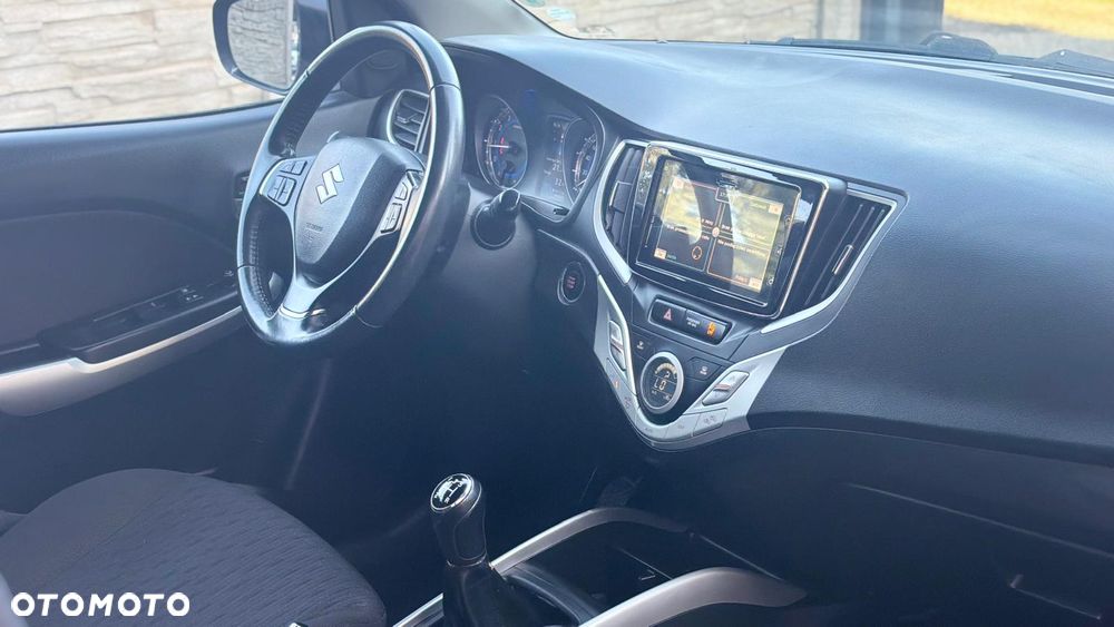 Suzuki Baleno 1.2 Dualjet Club - 32