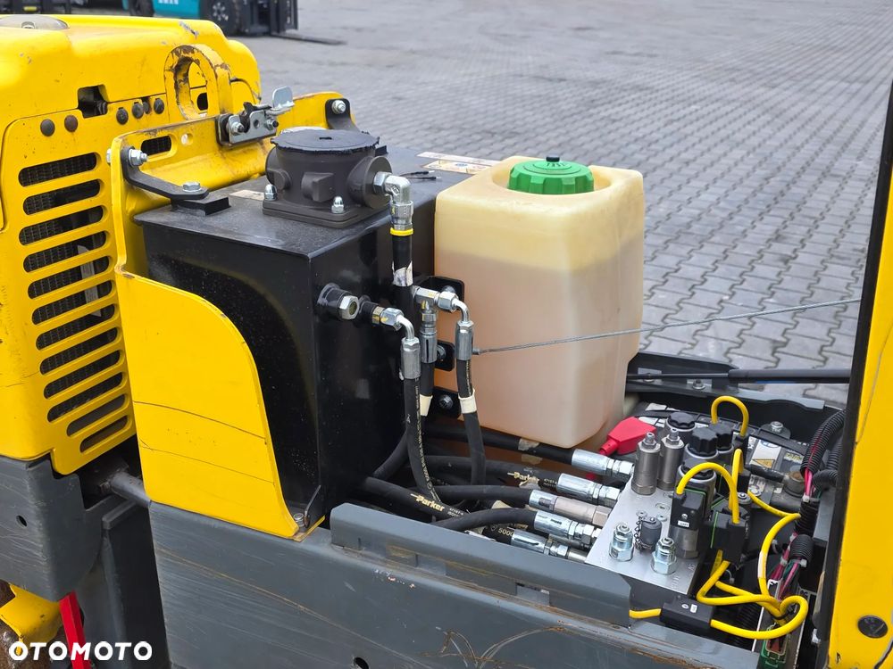 Wacker Neuson RTSC3 walec okołkowany zdalnie sterowany, silnik KUBOTA - 15