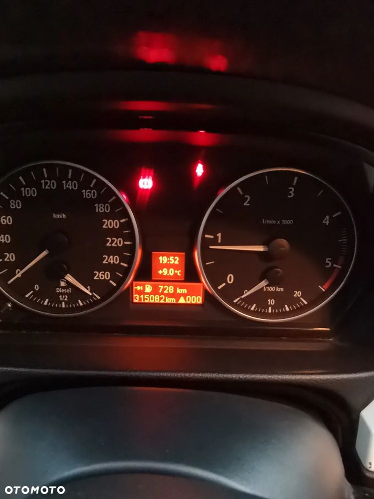 BMW Seria 3 320d - 13