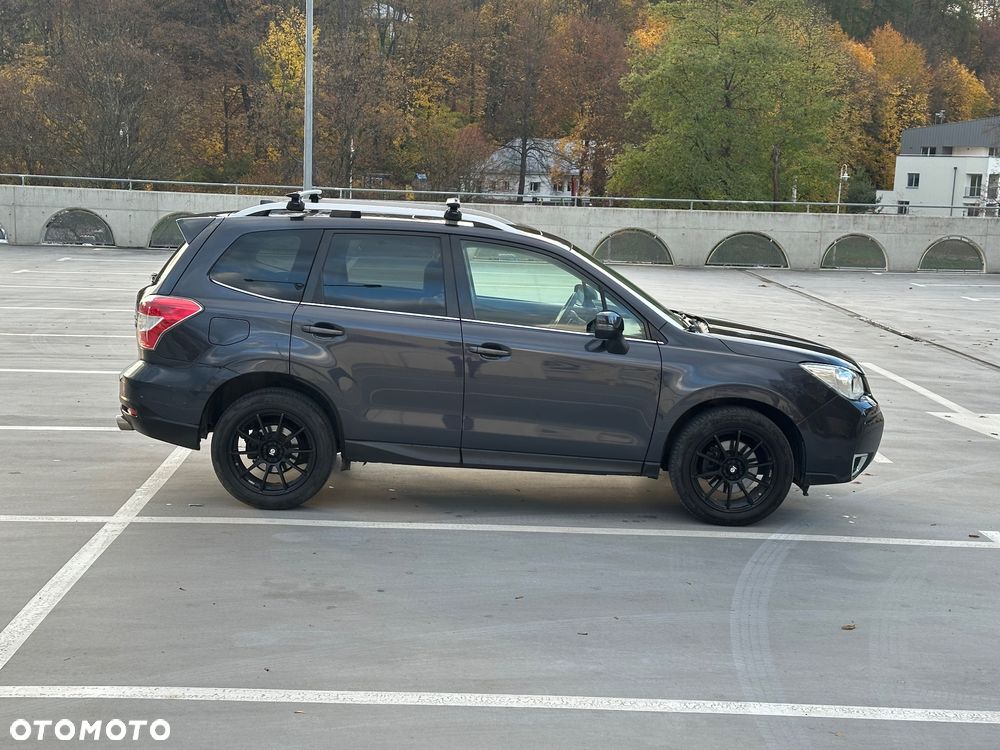 Subaru Forester 2.0XT Comfort Lineartronic EU6 - 10