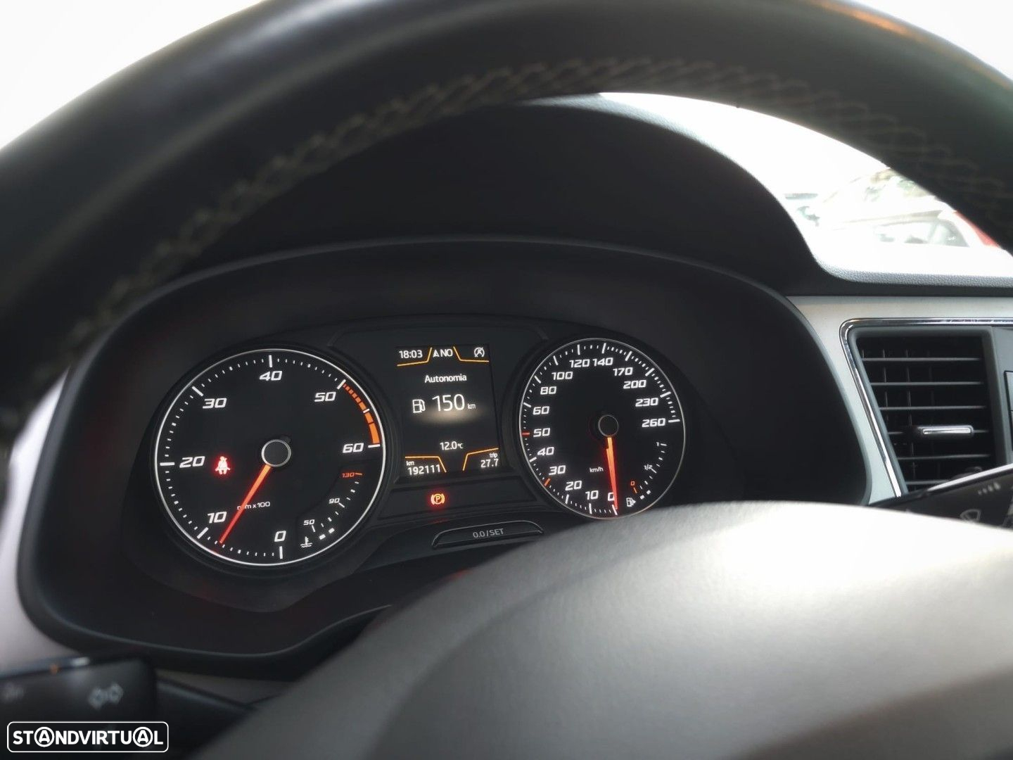 SEAT Leon ST 1.6 TDI Reference S/S - 21