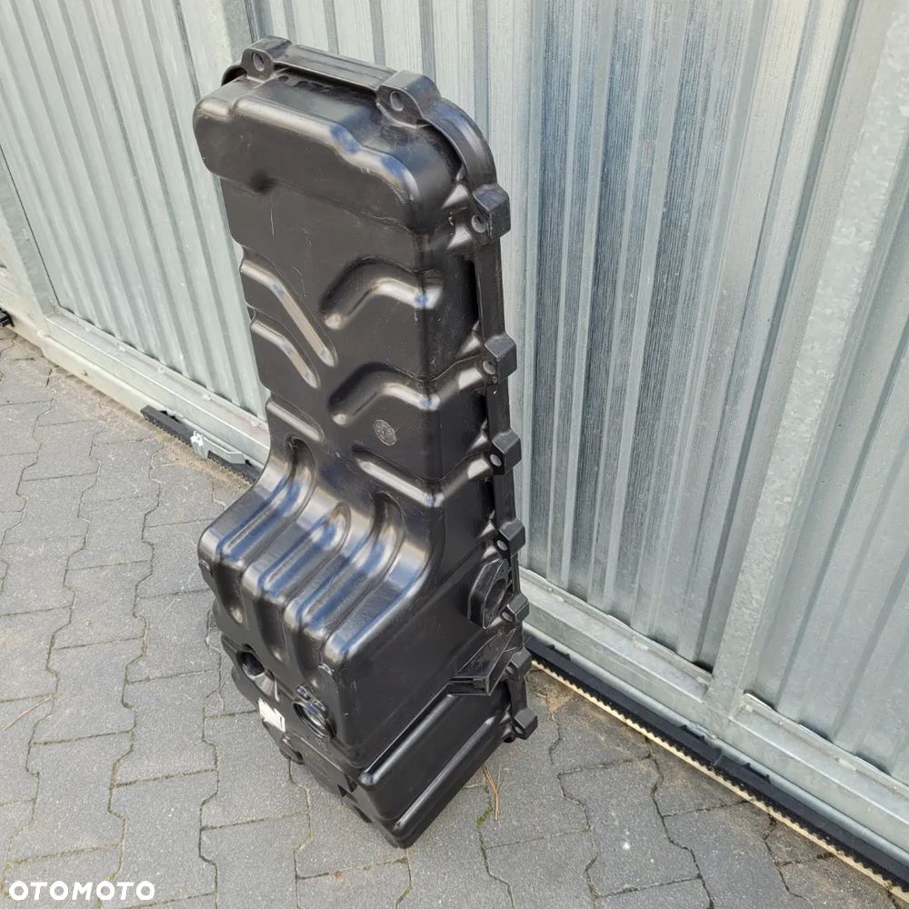 MISKA OLEJOWA RENAULT RANGE T 22242776 - 2