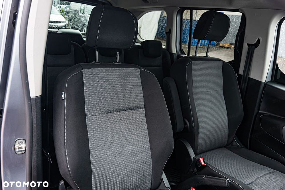 Toyota Proace City Verso Long 1.5 D-4D Business - 15