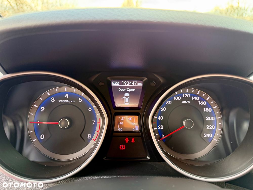 Hyundai i30 1.6 Trend - 21