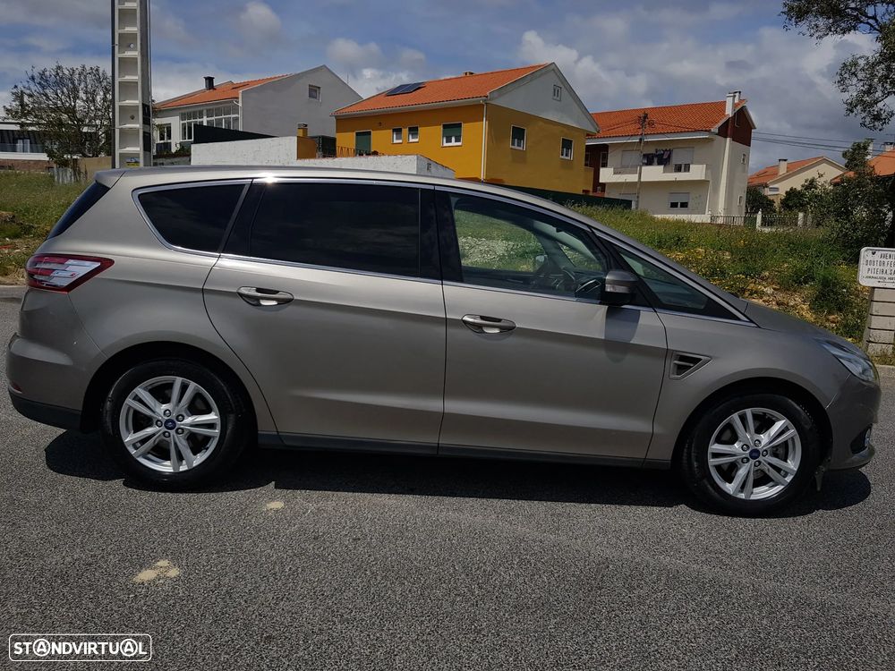 Ford S-Max 2.0 TDCi Titanium - 11