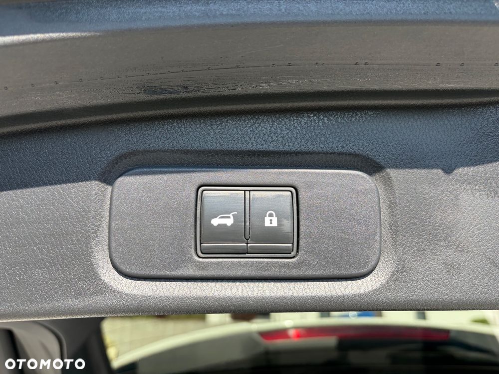 Nissan Qashqai 1.3 DIG-T MHEV N-Connecta - 13