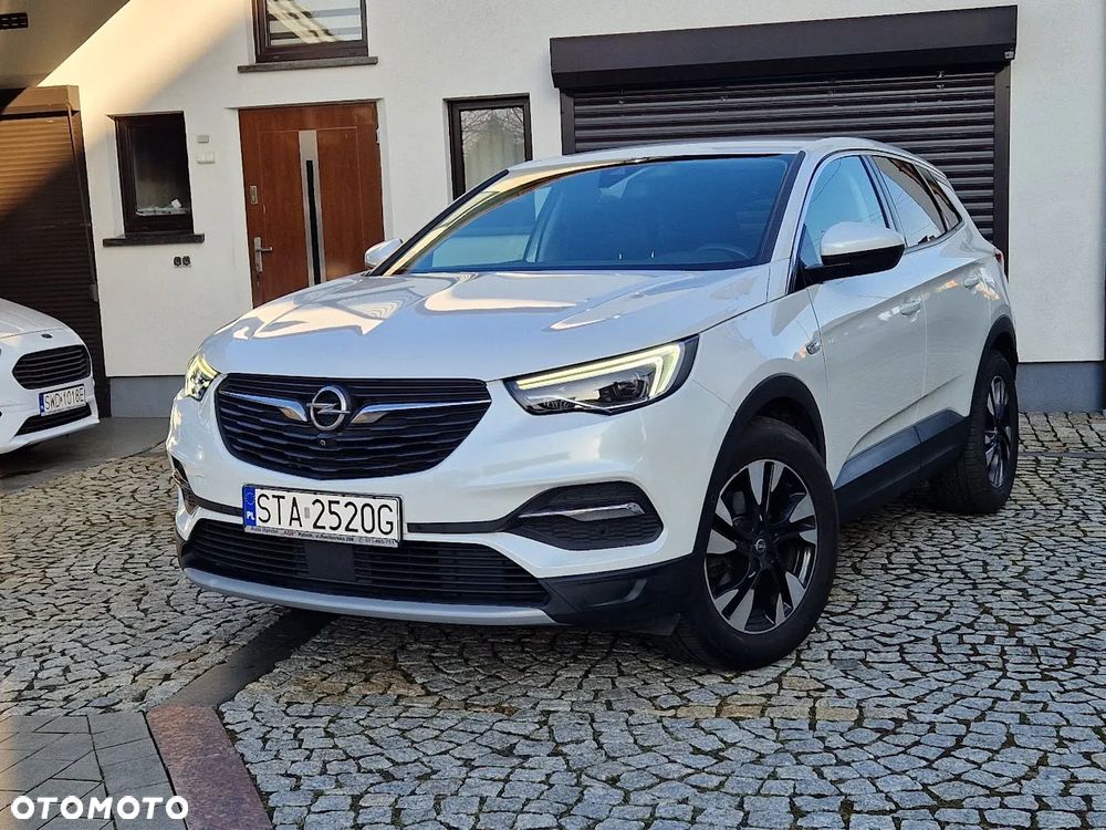 Opel Grandland X 1.2 Start/Stop Business Edition - 2