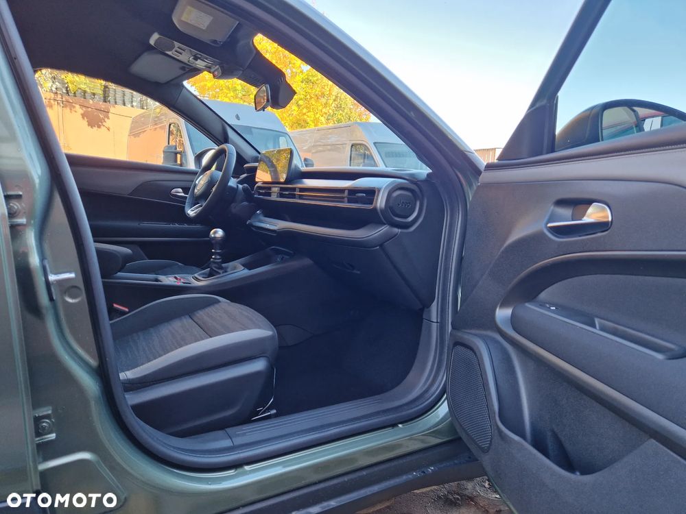 Jeep Avenger 1.2 T3 Longitude - 26