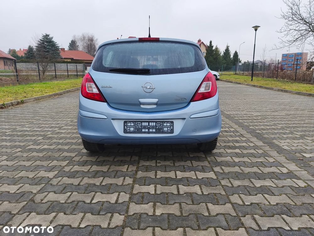 Opel Corsa 1.2 16V - 7