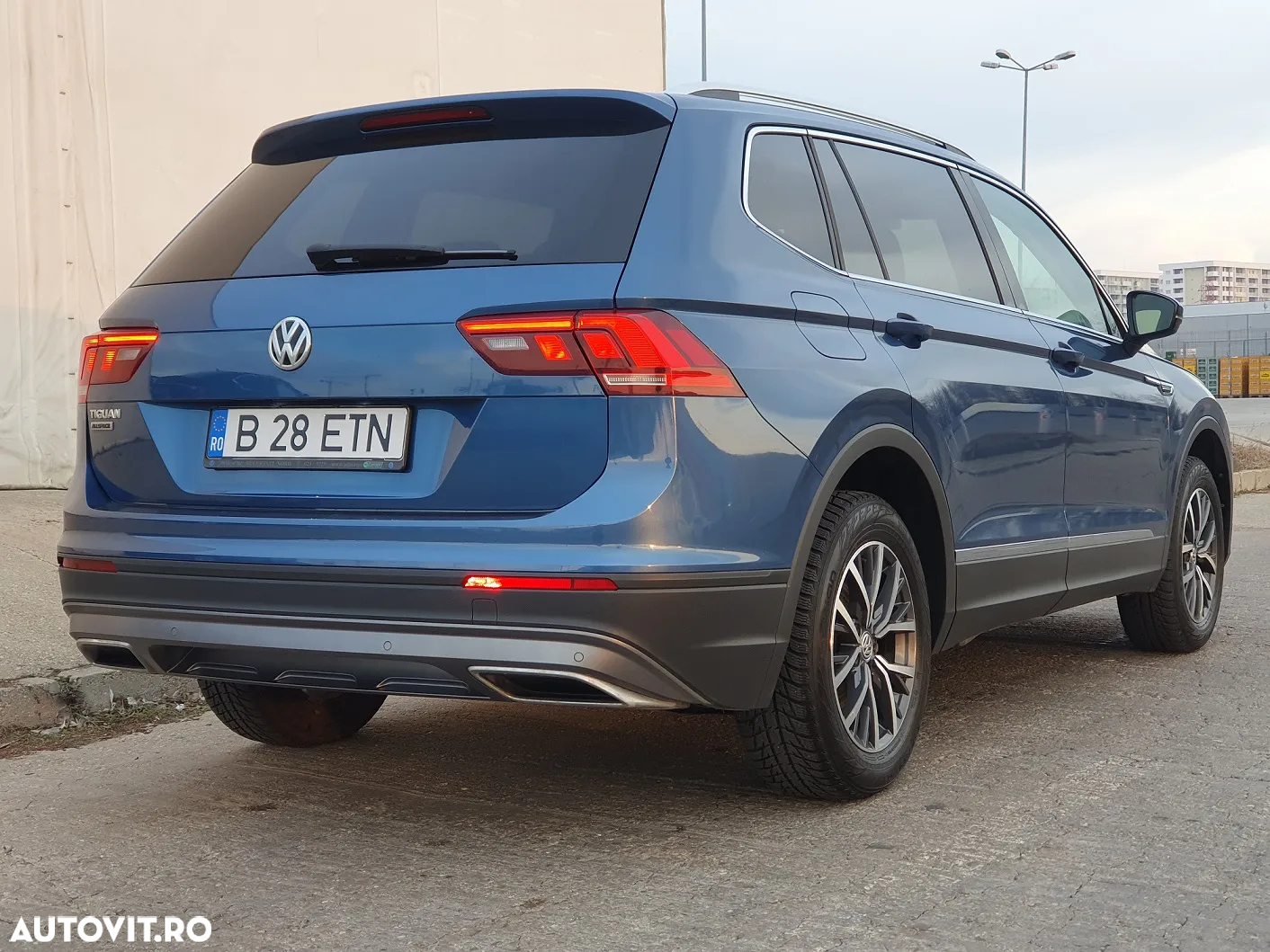 Volkswagen Tiguan 1.5 TSI ACT Comfortline - 22
