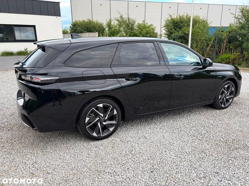 Peugeot 308 1.6 Hybrid PHEV Allure Pack EAT8 - 12
