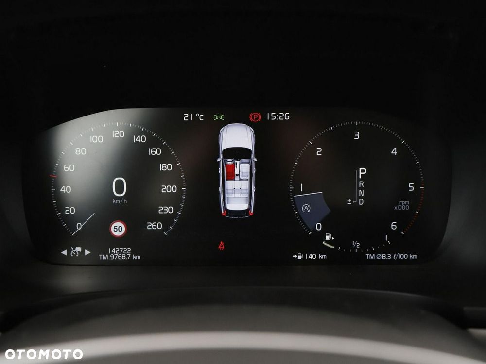 Volvo V90 D3 Momentum Pro - 23