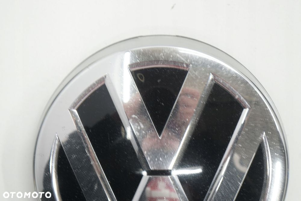 VW PASSAT B8 17R ZNACZEK EMBLEMAT PRZÓD POD RADAR 3G0853601A - 2