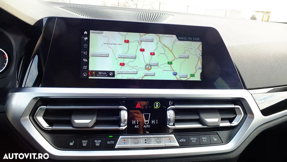 BMW Seria 3 320d Aut. Sport Line - 13