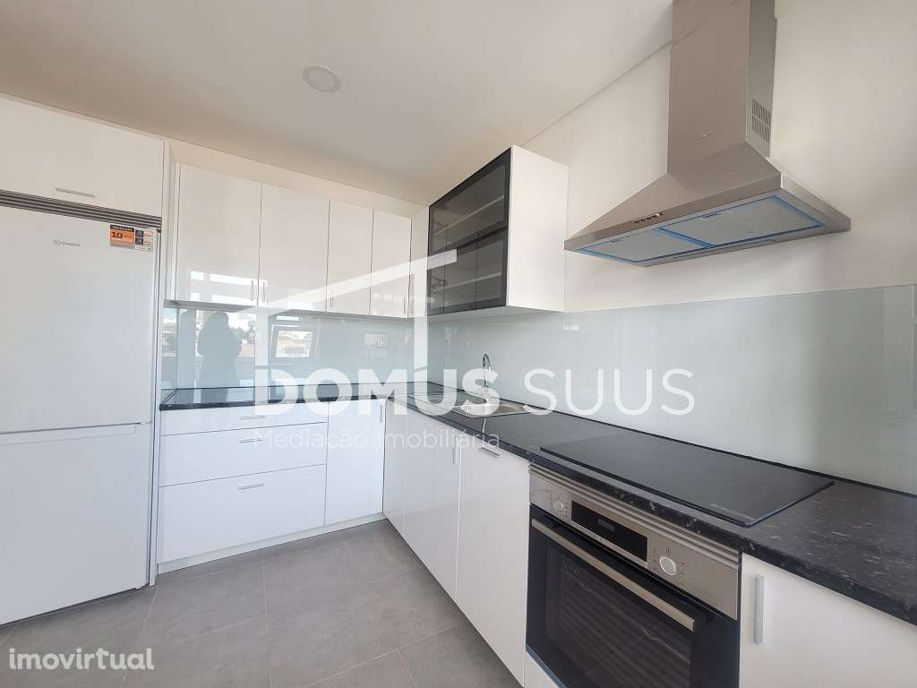 Apartamento T3 totalmente remodelado - Grande imagem: 2/10