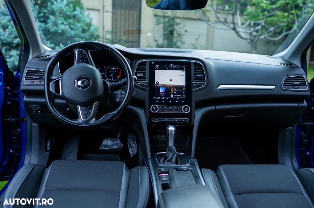 Renault Megane BLUE dCi EDC Intens - 16