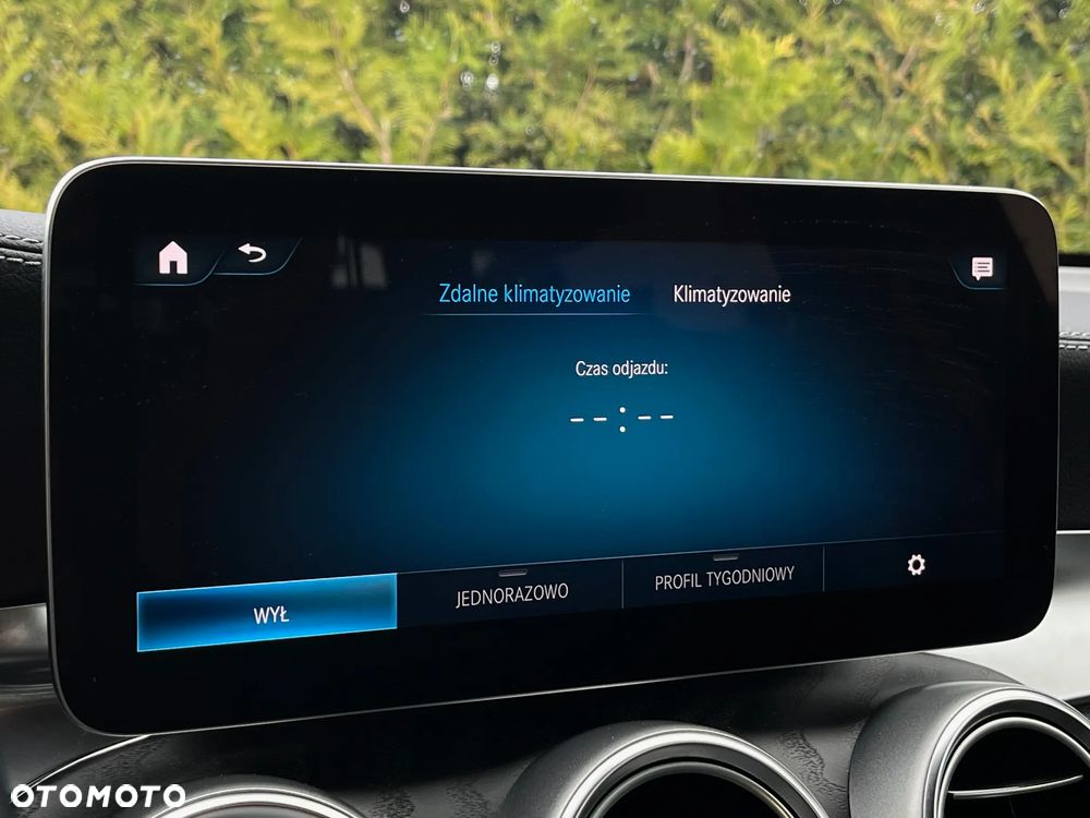 Mercedes-Benz GLC 300 e 4-Matic - 38