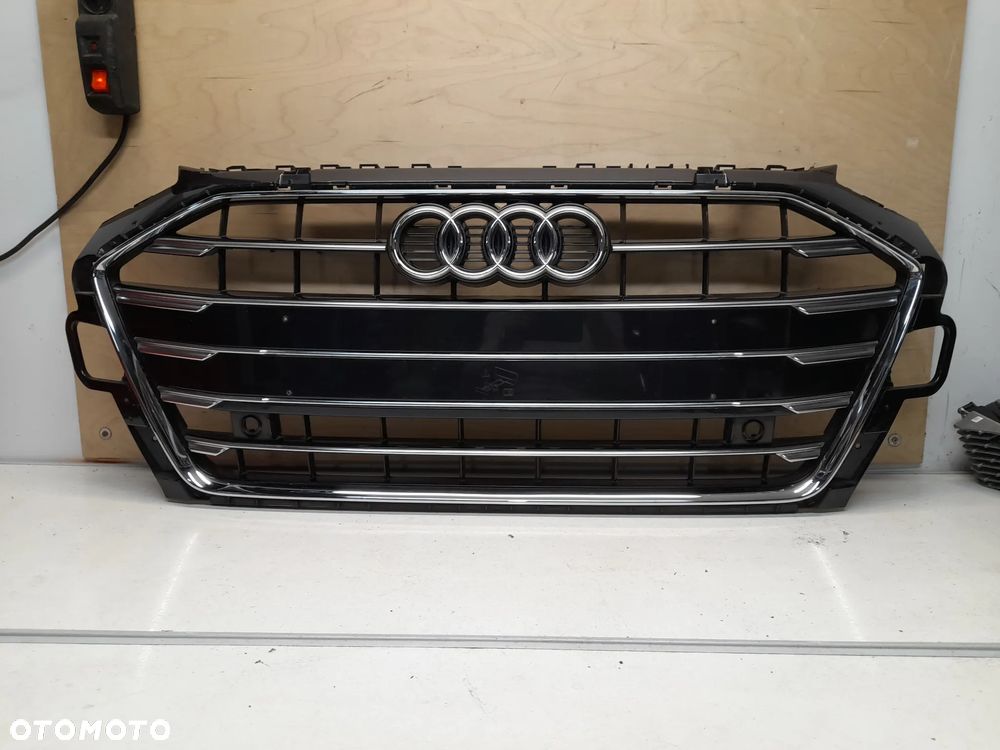 AUDI A4 B9 LIFT 19r- atrapa chłodnicy grill 8W0853651DF - 1