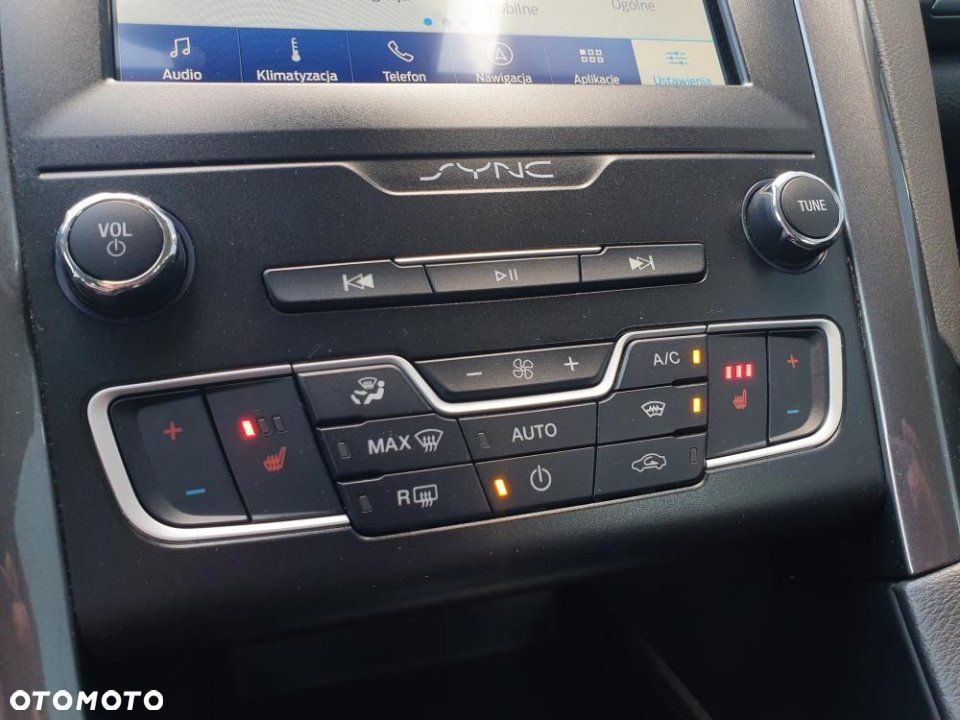 Ford Mondeo - 25