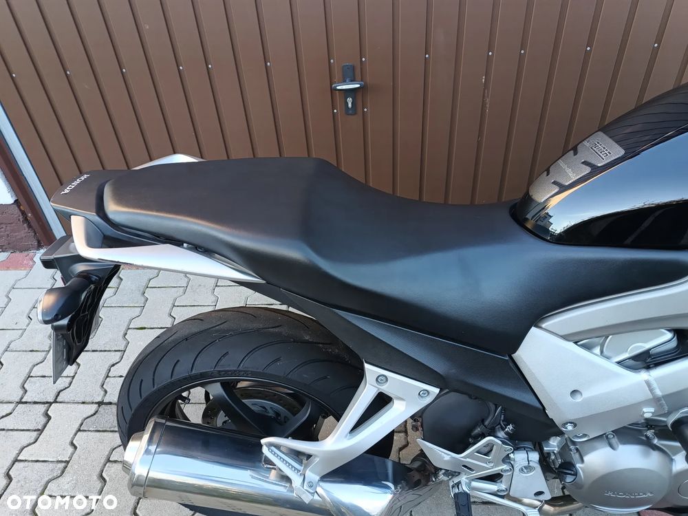 Honda VFR - 9