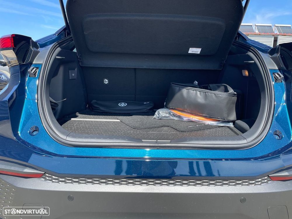 Toyota C-HR 2.0 HDF Plug-in Square Collection - 10