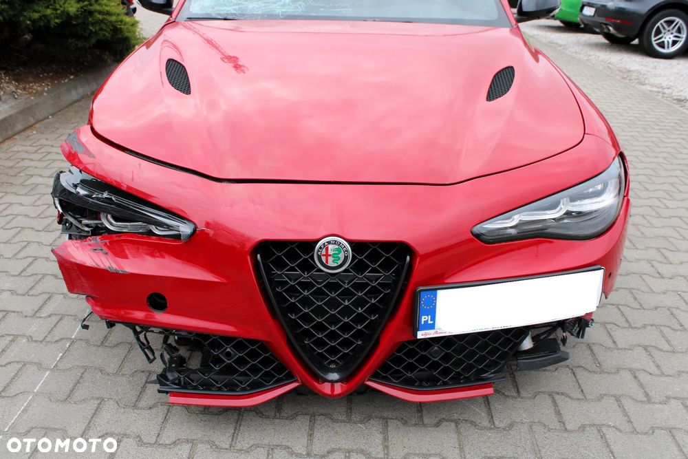 Alfa Romeo Giulia - 14