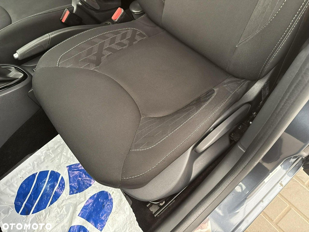 Renault Clio - 17