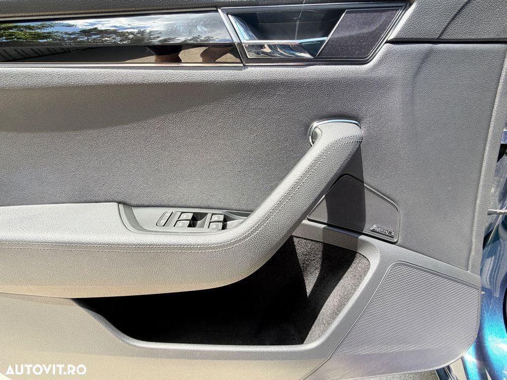 SKODA Superb 2020 — imagine 19