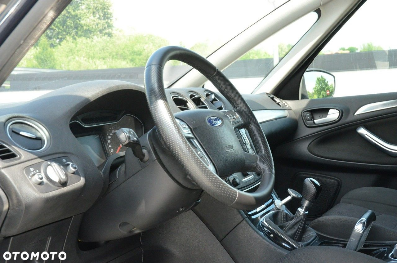 Ford S-Max - 20