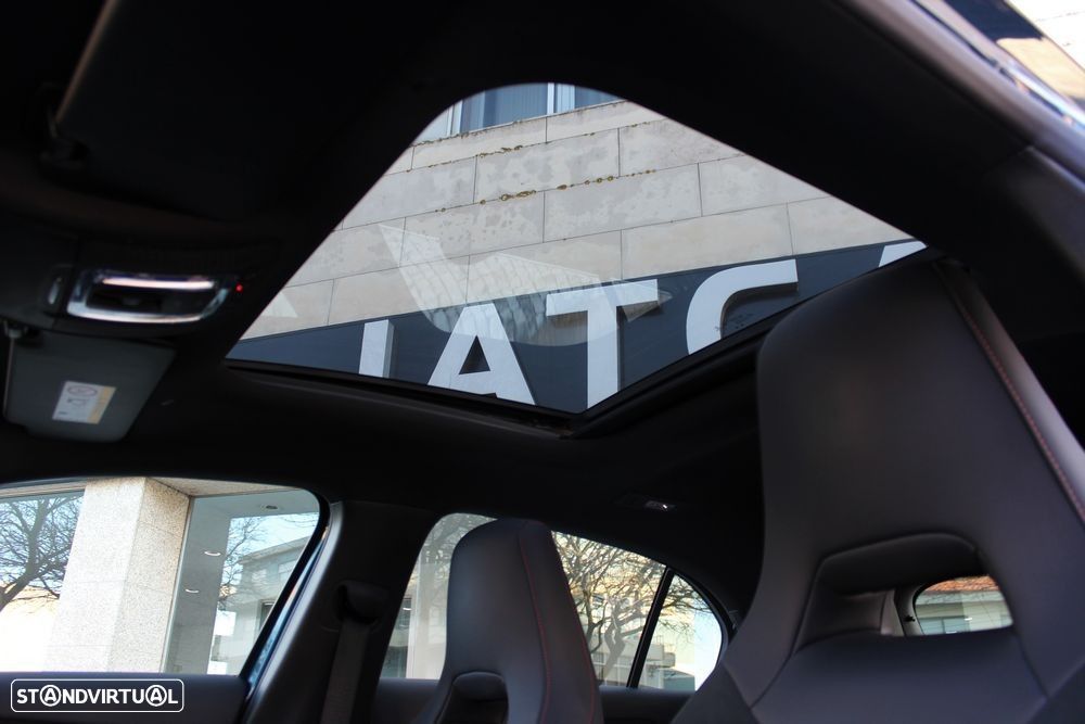 Mercedes-Benz A 200 d 8G-DCT AMG Line - 20