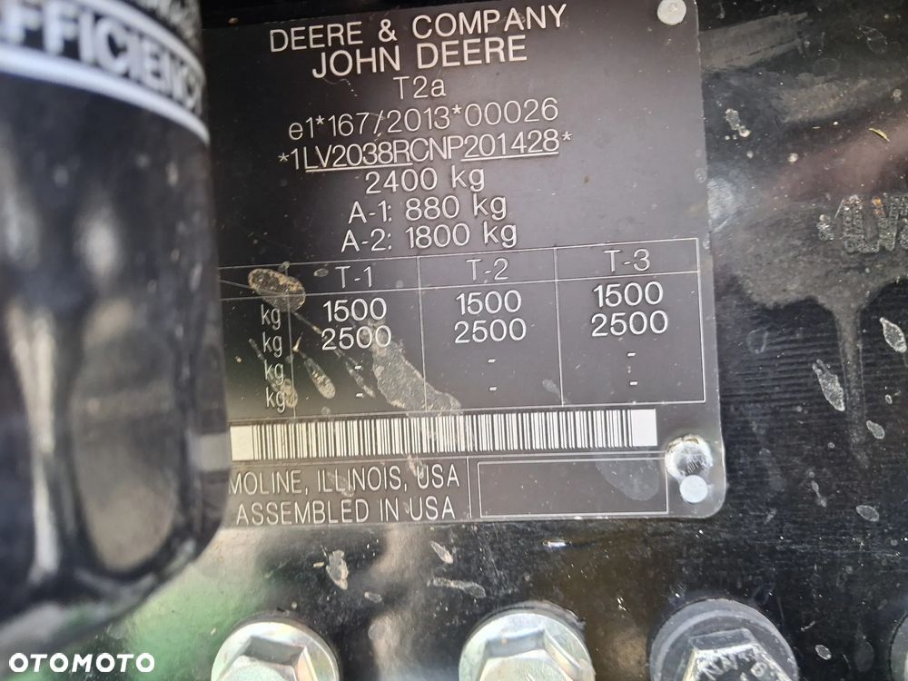 John Deere 2038 R - 8
