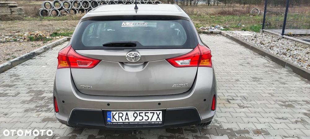 Toyota Auris 1.4 D-4D Edition - 3