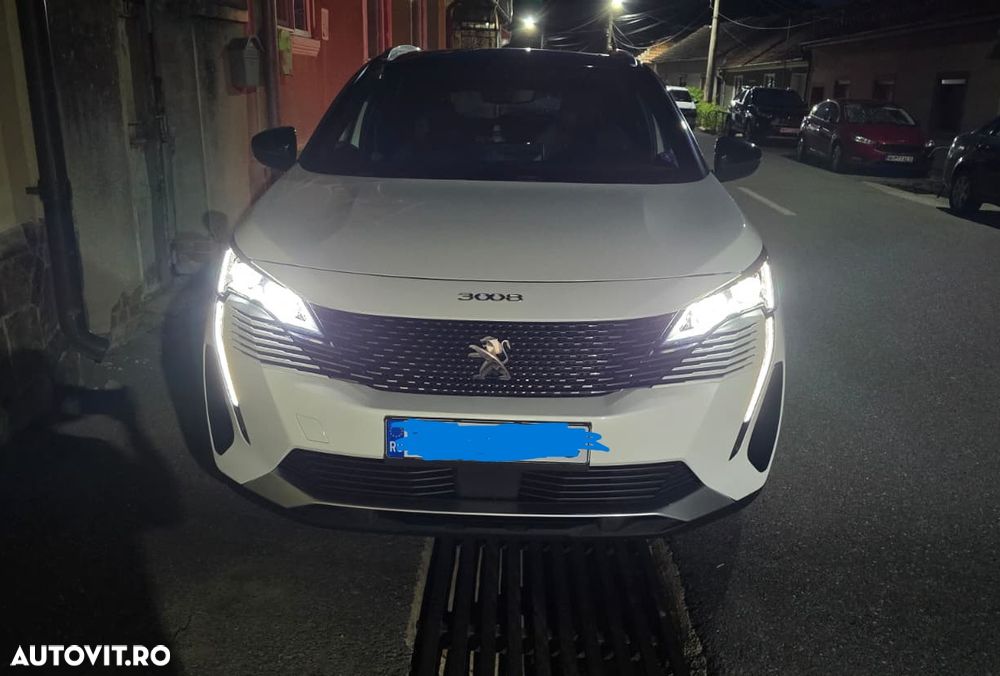 Peugeot 3008 1.2 PureTech 130 EAT8 GT - 8