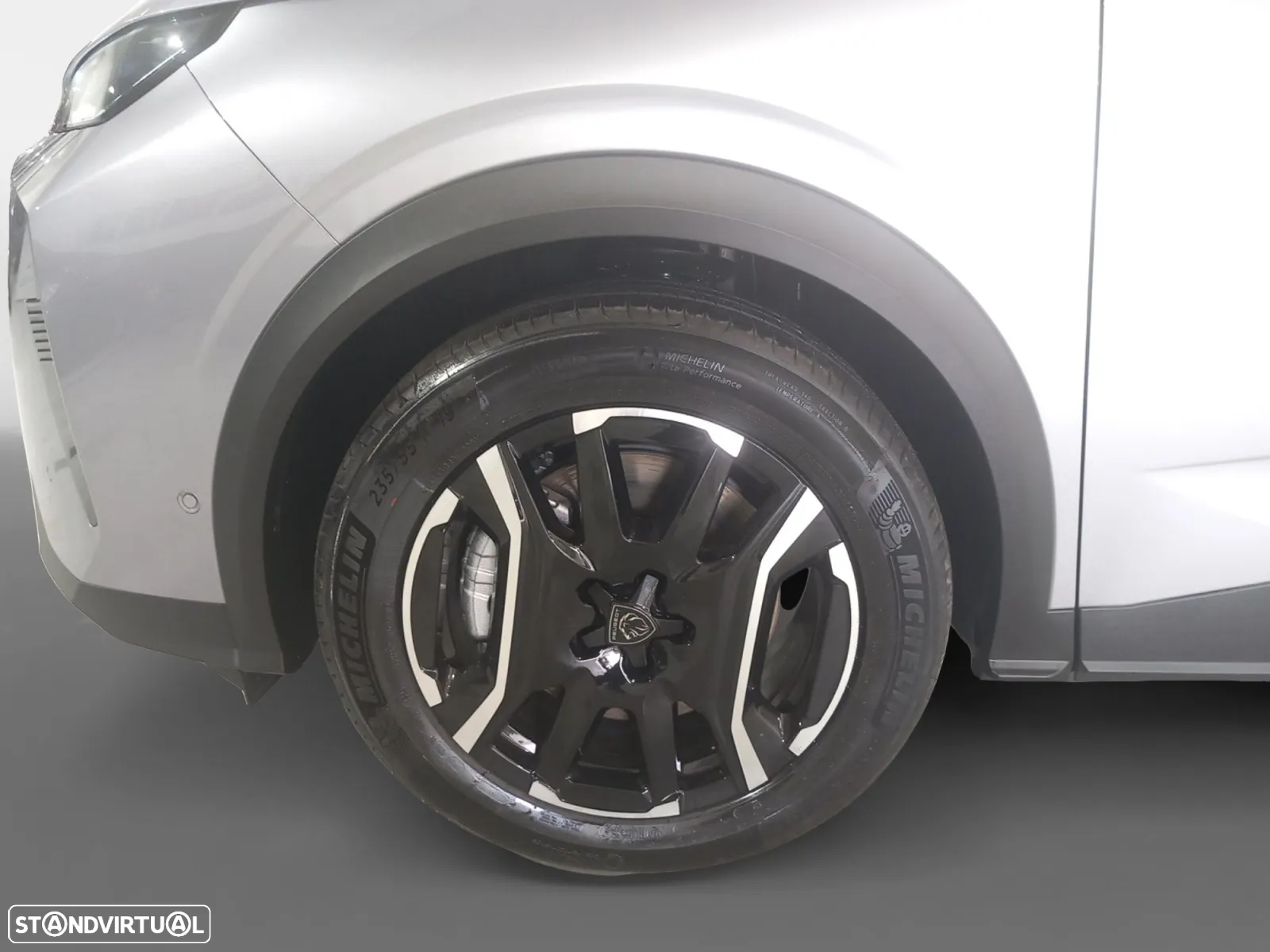 Peugeot E-5008 73 kWh Allure - 16