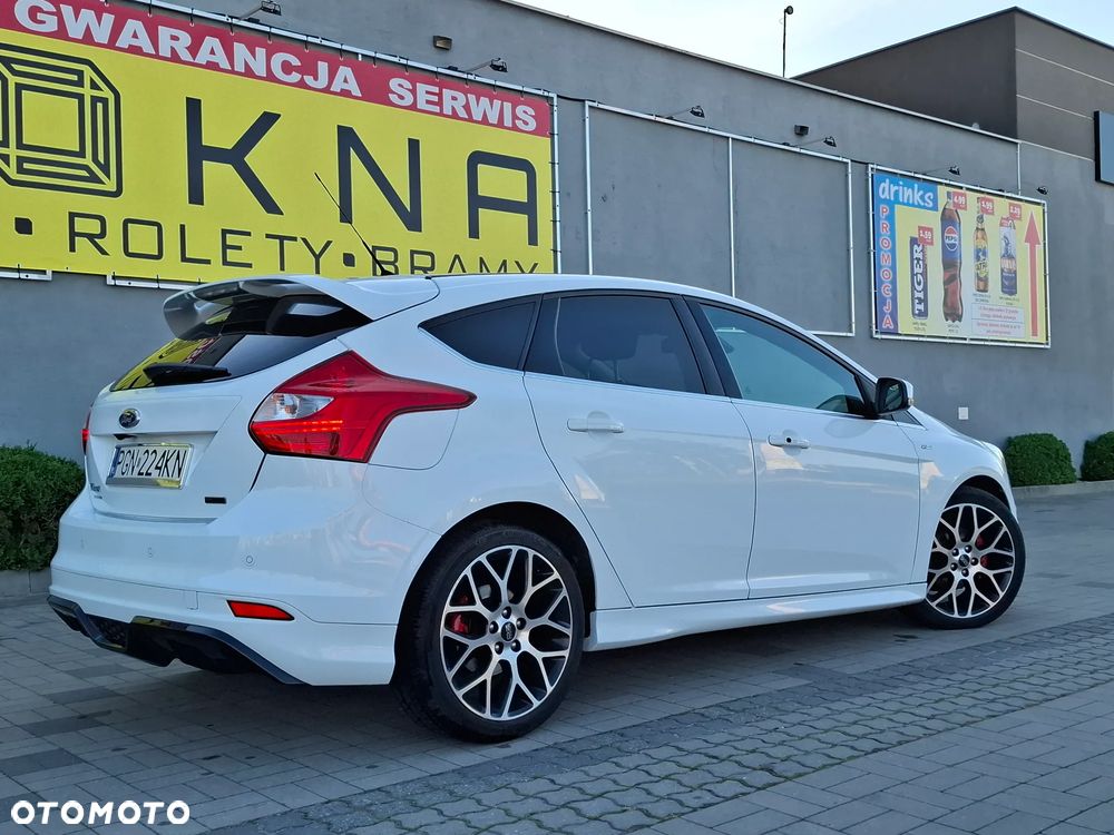 Ford Focus - 17